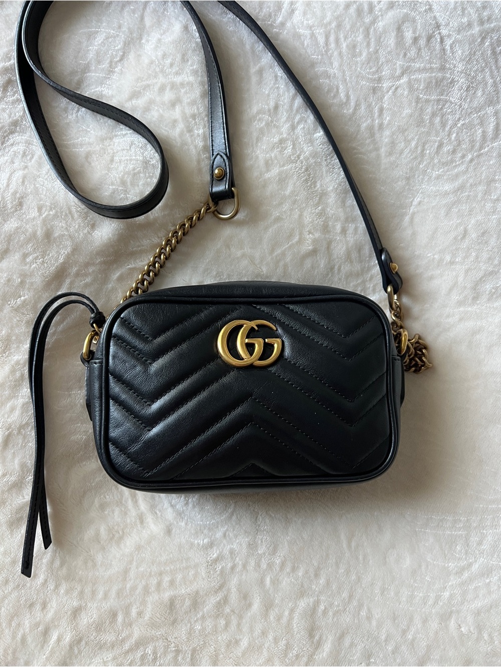 Gucci Marmont Mini Camera Bag in Black